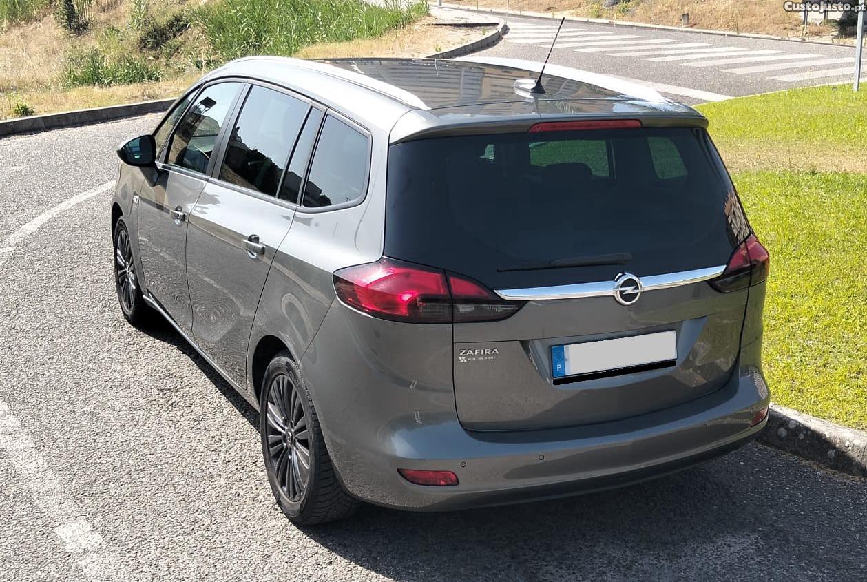 Opel Zafira Tourer 1.6 CDTi Innovation 7 Lugares - 19 foto 5