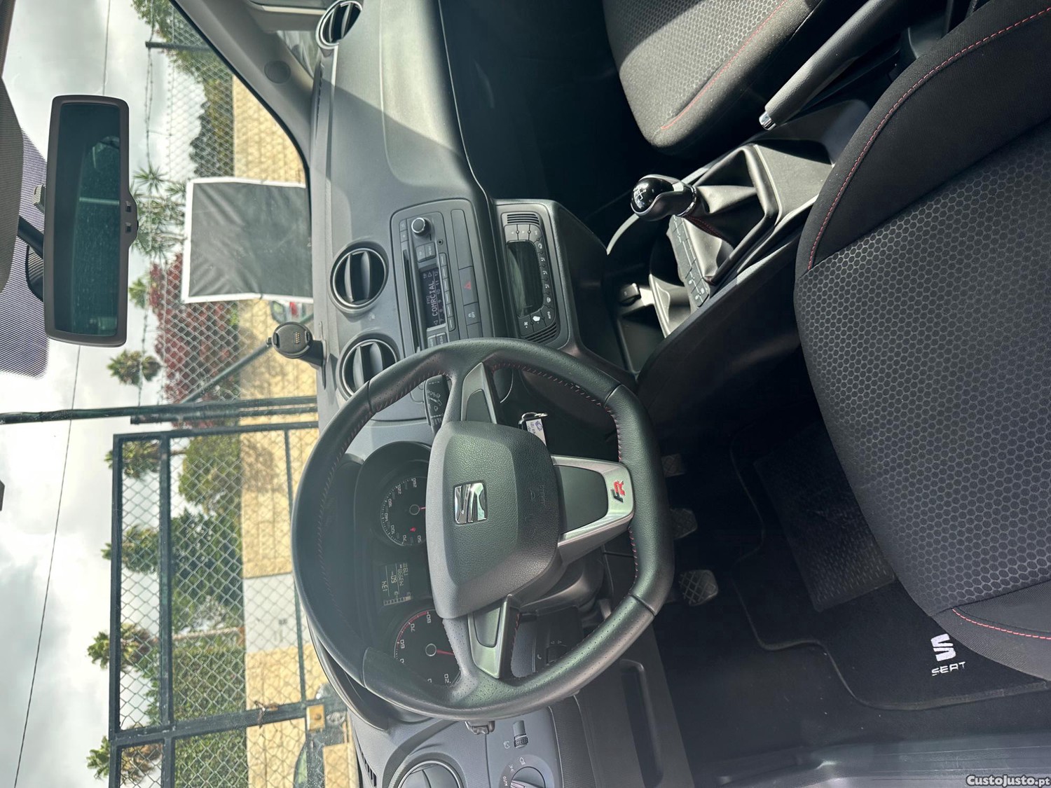 Seat Ibiza FR - 13 — photo 3