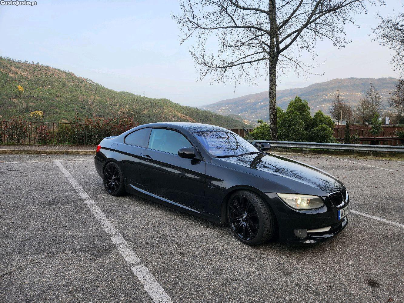 BMW 320 coupe — fotografia 7