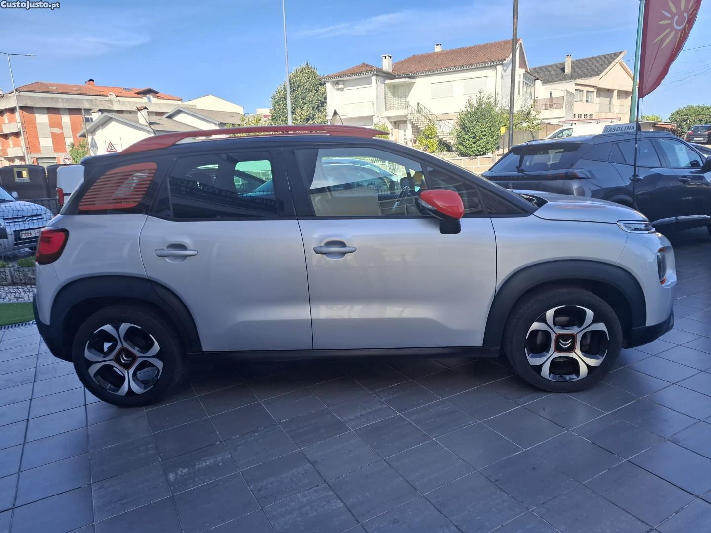 Citroën C3 Aircross 1.2 PureTech Shine — photo 2