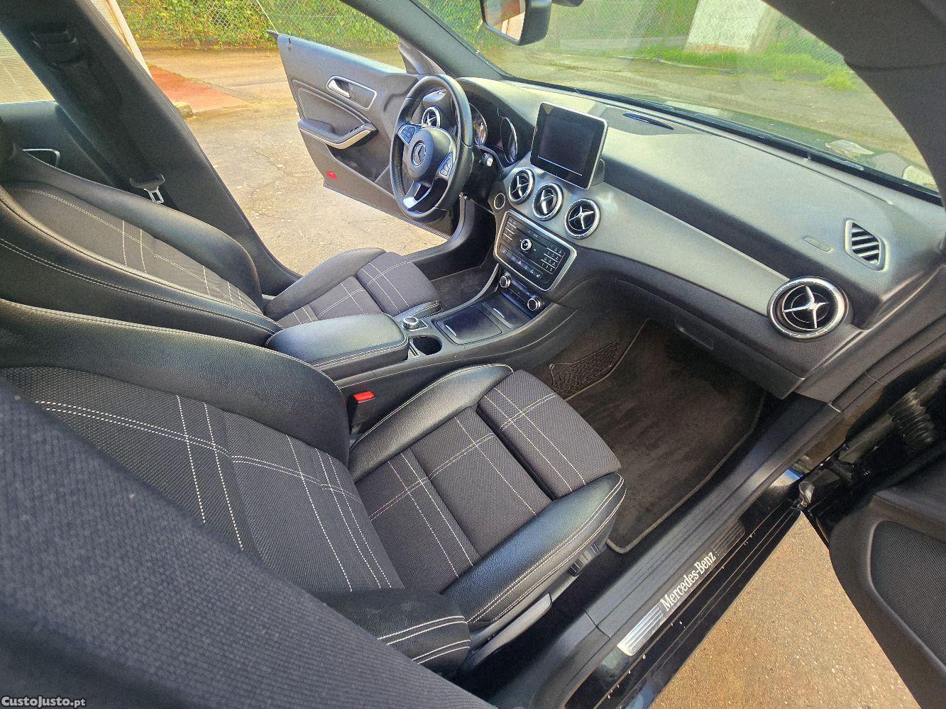 Mercedes-Benz CLA 220 ShottingBrake — fotografia 8