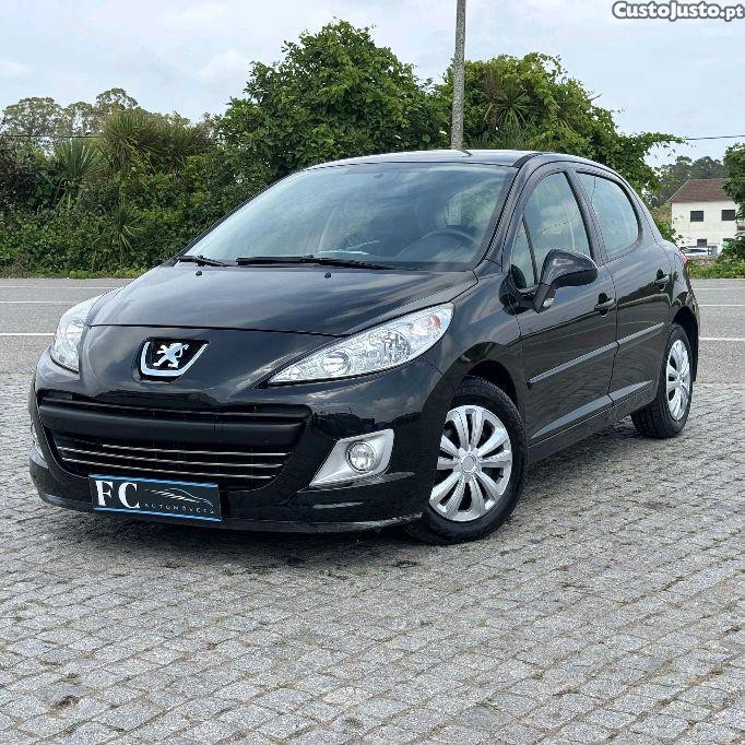 Peugeot 207 1.4 Hdi — fotografia 6