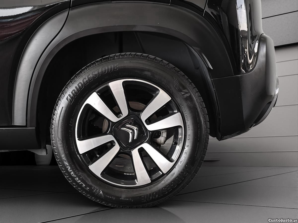 Citroën C3 Aircross 1.2 PureTech Shine P — fotografia 6