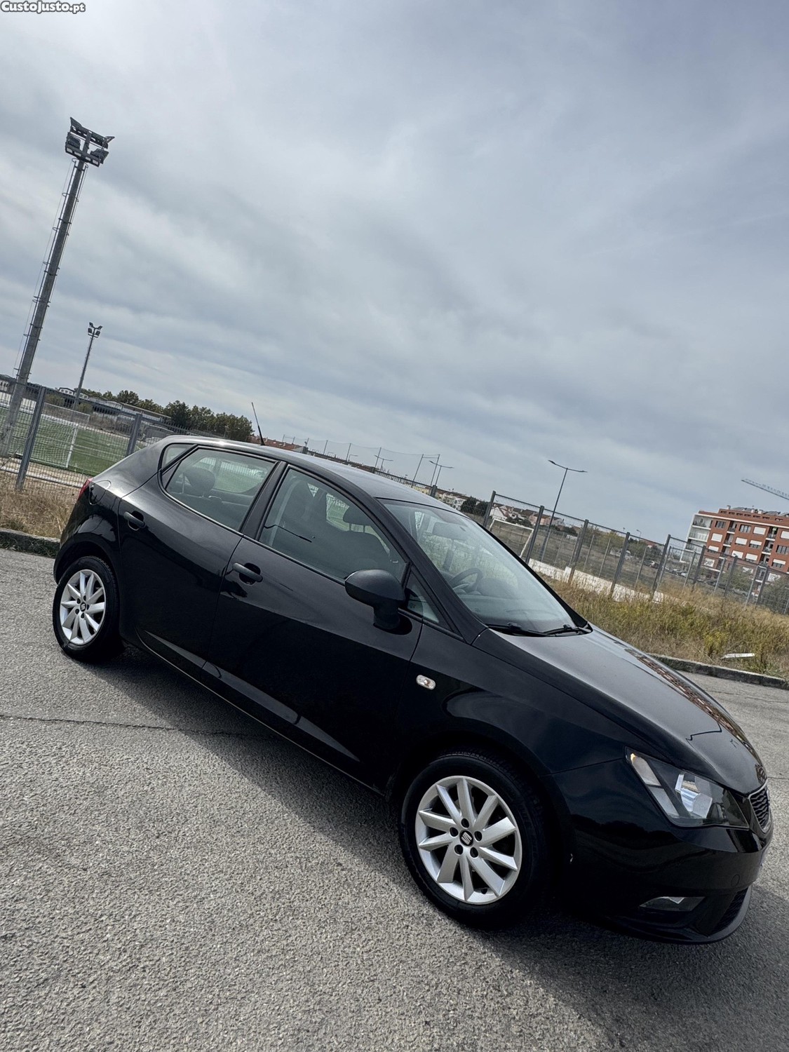 Seat Ibiza 1.4TDI 90cv 130mil km — photo 4