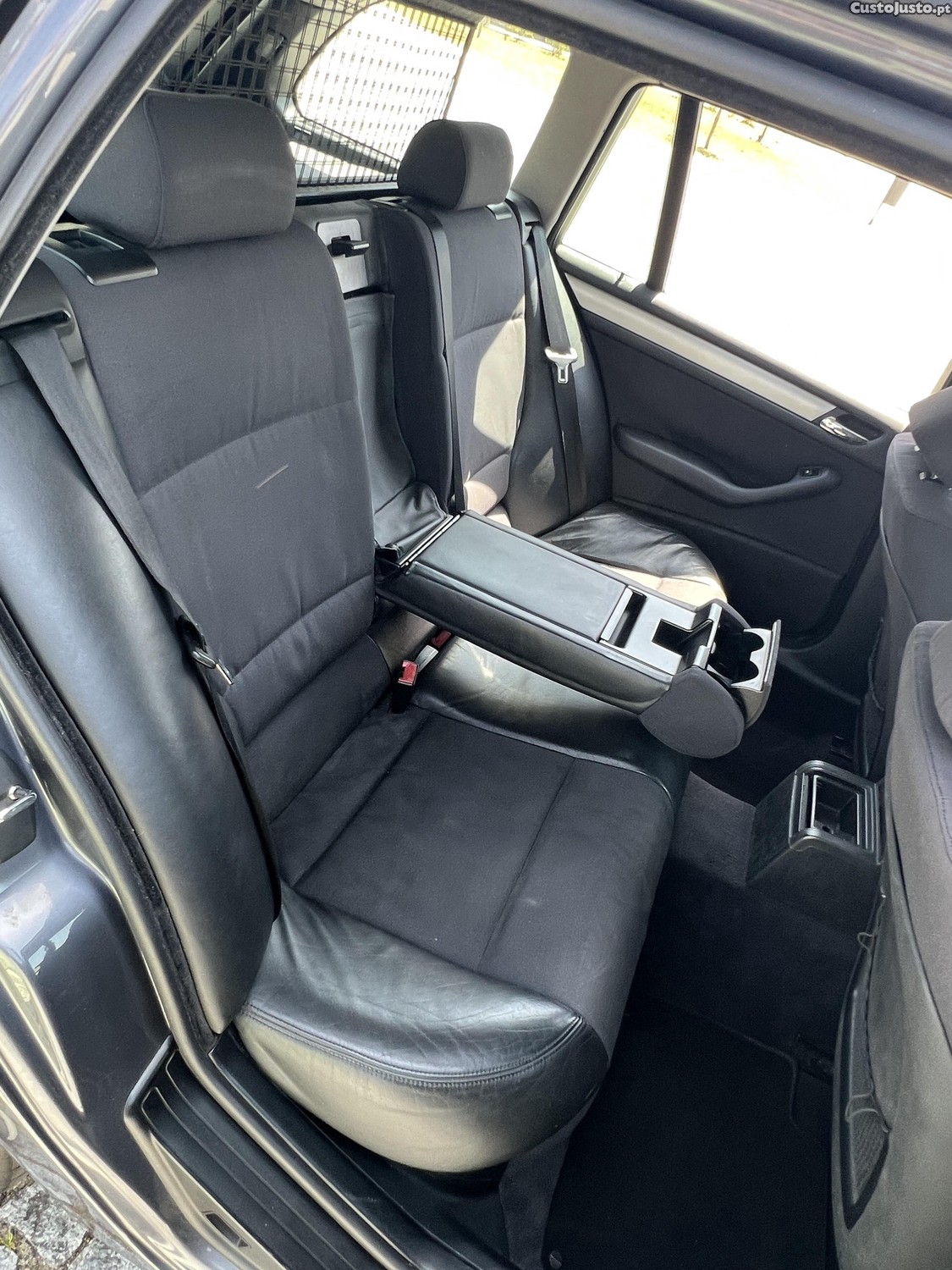 BMW 320 Sport Touring — photo 4