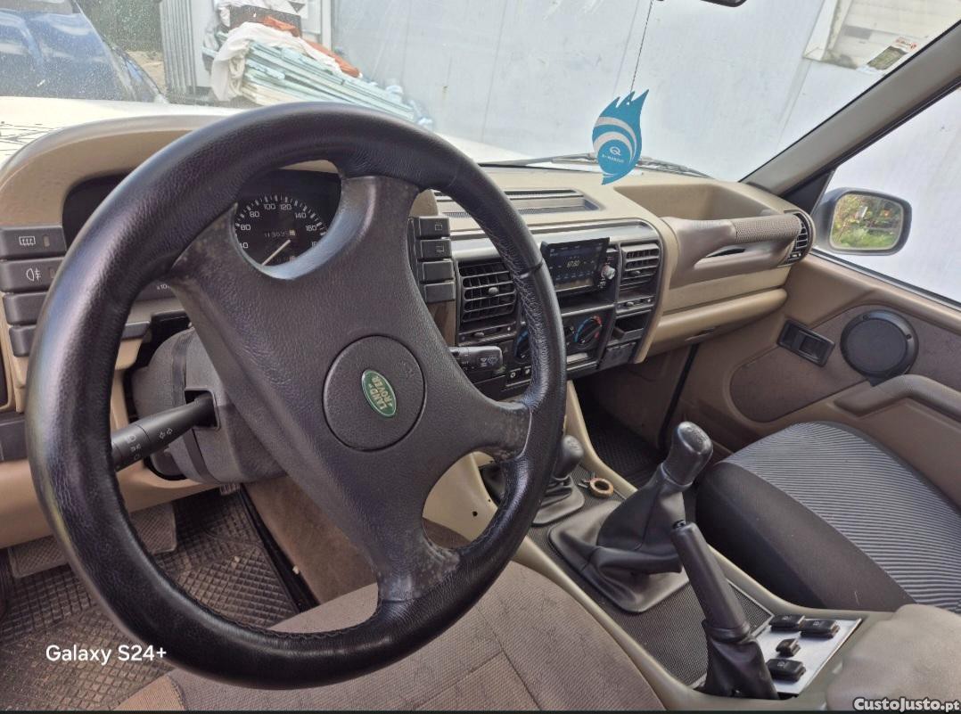 Land Rover Discovery 300 tdi — fotografia 7