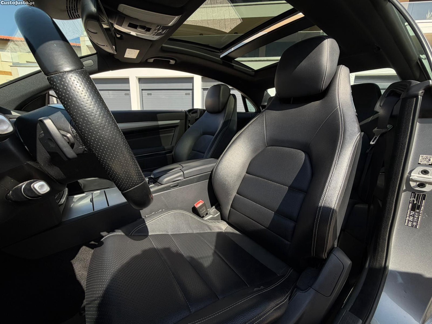 Mercedes-Benz E 250 Coupé Avantgarde AMG Line — fotografia 7