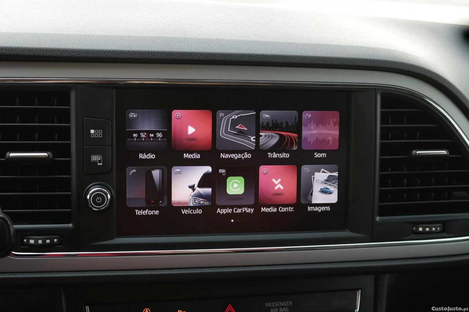 SEAT Leon ST 1.6 TDI Style 115cv — fotografia 9