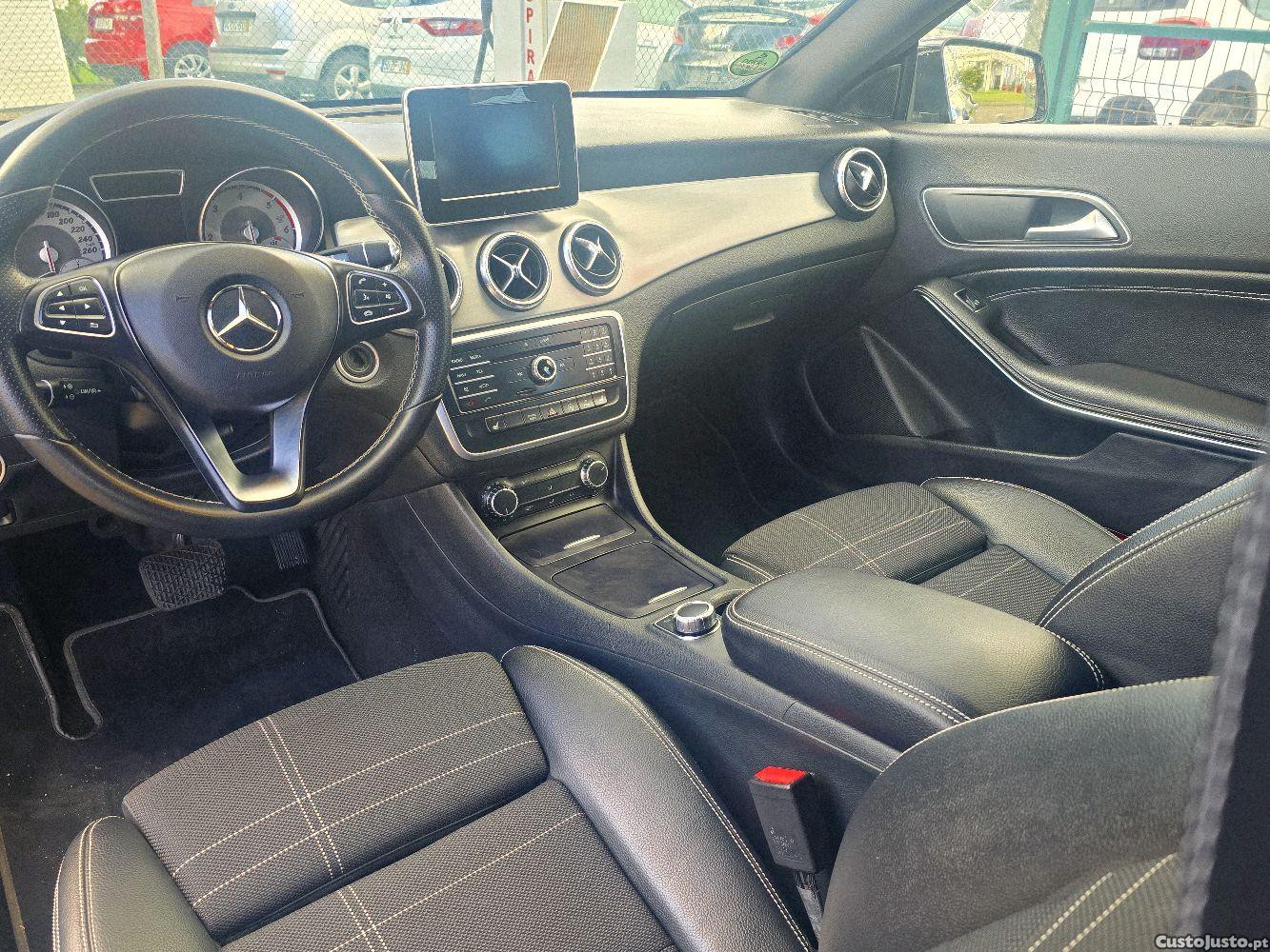 Mercedes-Benz CLA 220 ShottingBrake — fotografia 7