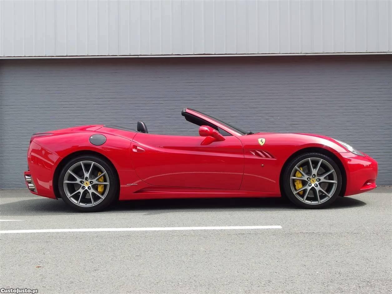 Ferrari California V8 - 13 foto 4