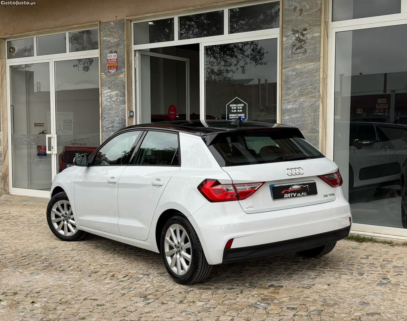 Audi A1 25 TFSI — fotografia 12