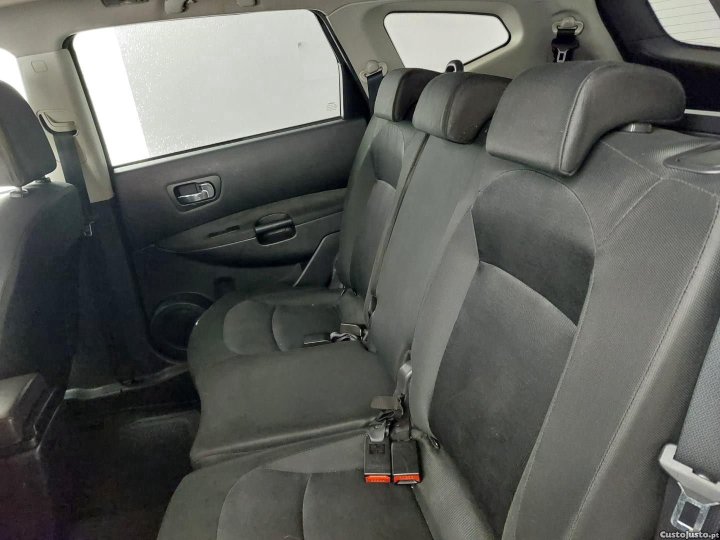 Nissan Qashqai +2 1.6 ACENTA — fotografia 4