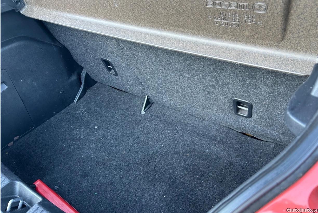 Mazda 2 Confort — photo 2