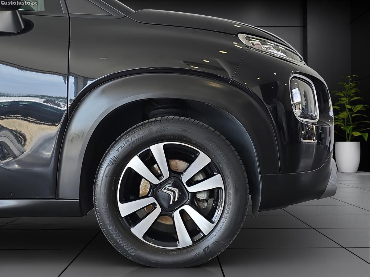 Citroën C3 Aircross 1.2 PureTech Shine P — fotografia 5