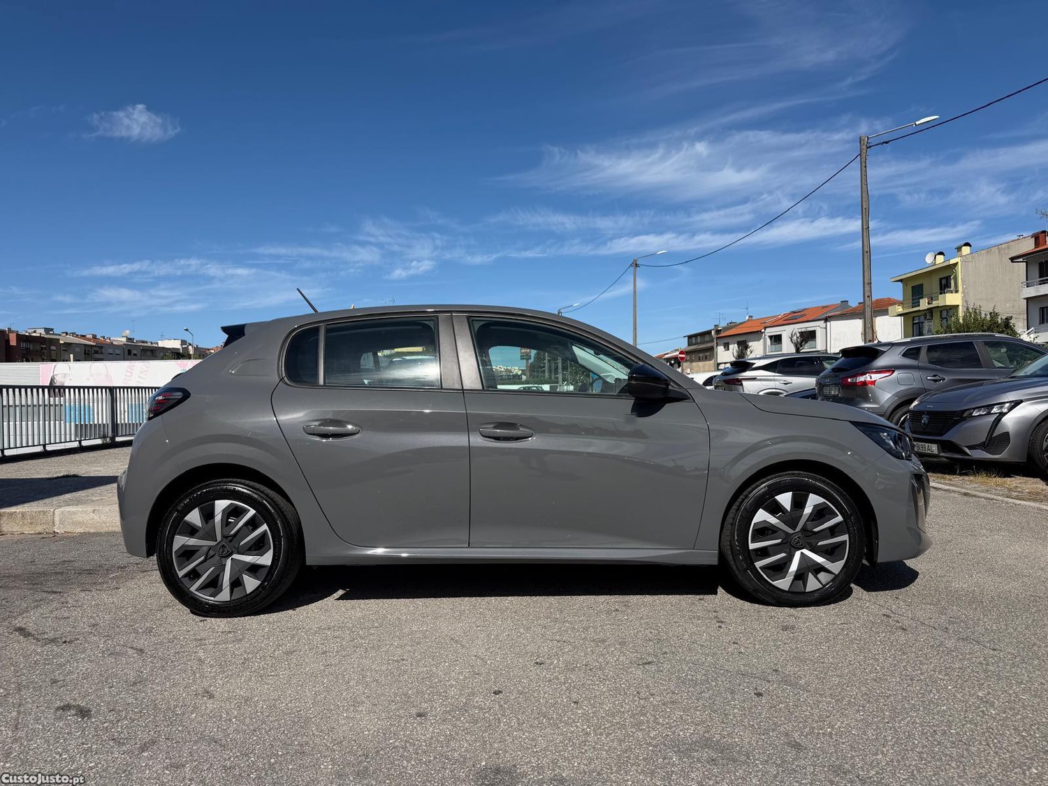 Peugeot 208 1.2 PureTech Active Pack — photo 5