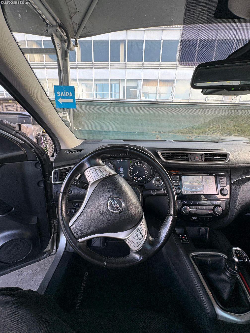 Nissan Qashqai N Conecta — fotografia 4