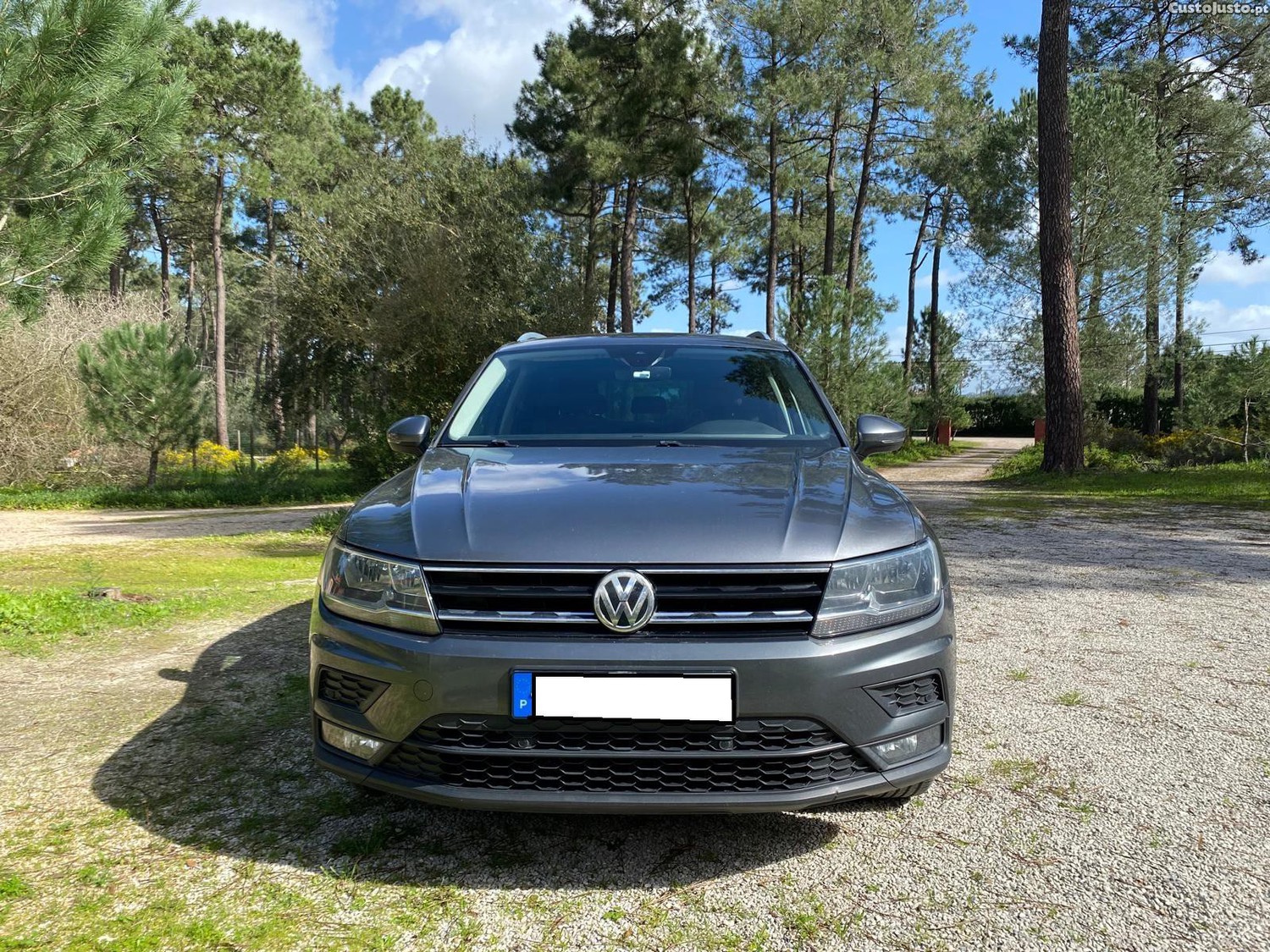 Volkswagen Tiguan 2.0 TDI 150cv DSG Confortline — fotografia 7