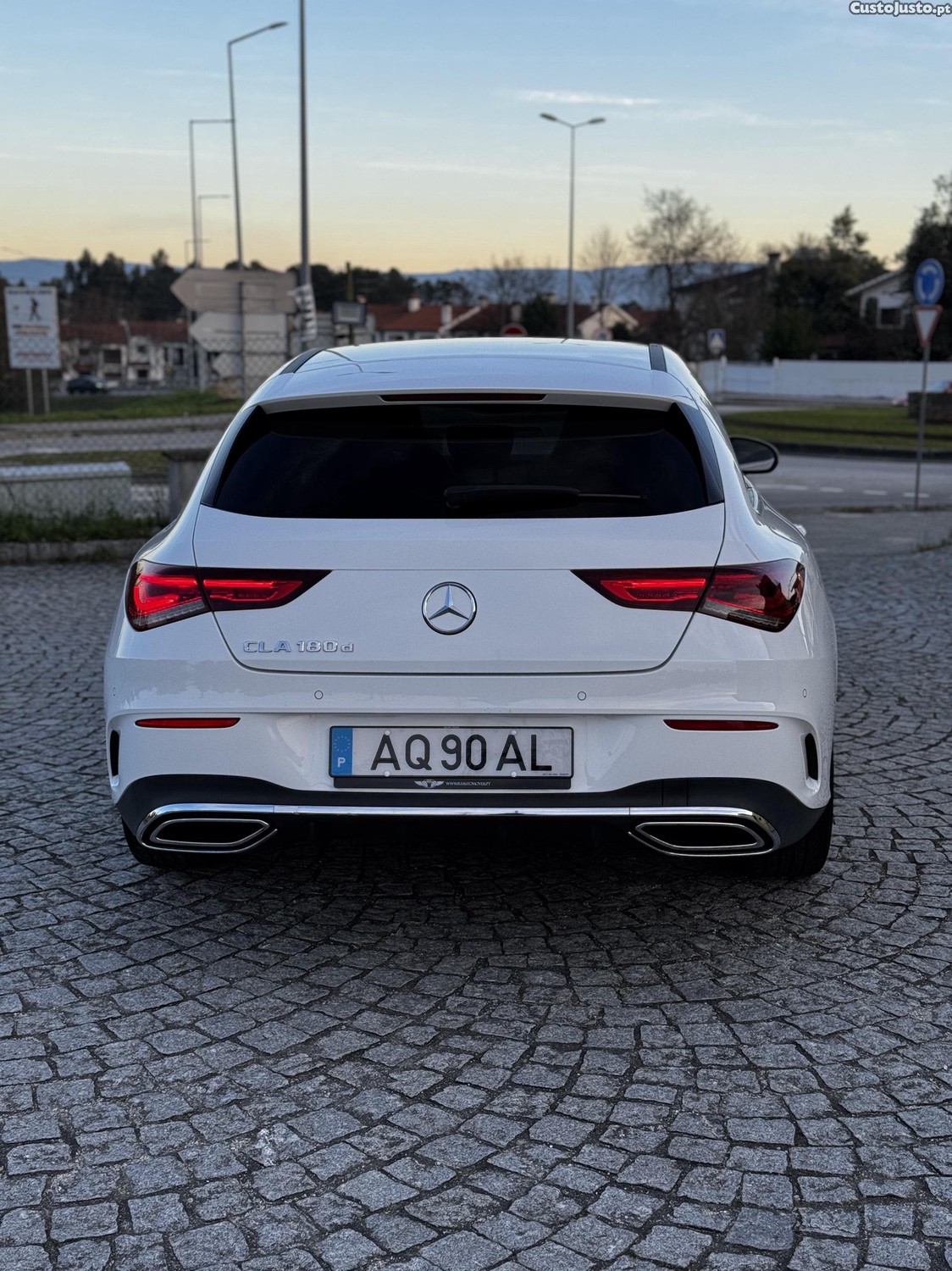 Mercedes-Benz CLA 180 AMG 2.0 116cv - 22 foto 3