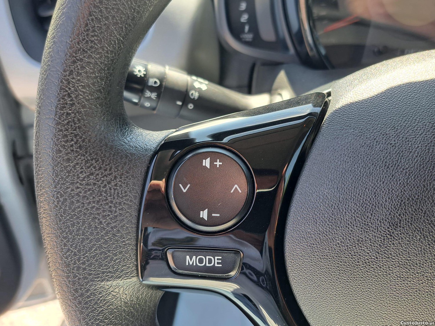 Citroën C1 1.0 Feel 70 cv Motor TOYOTA — fotografia 5