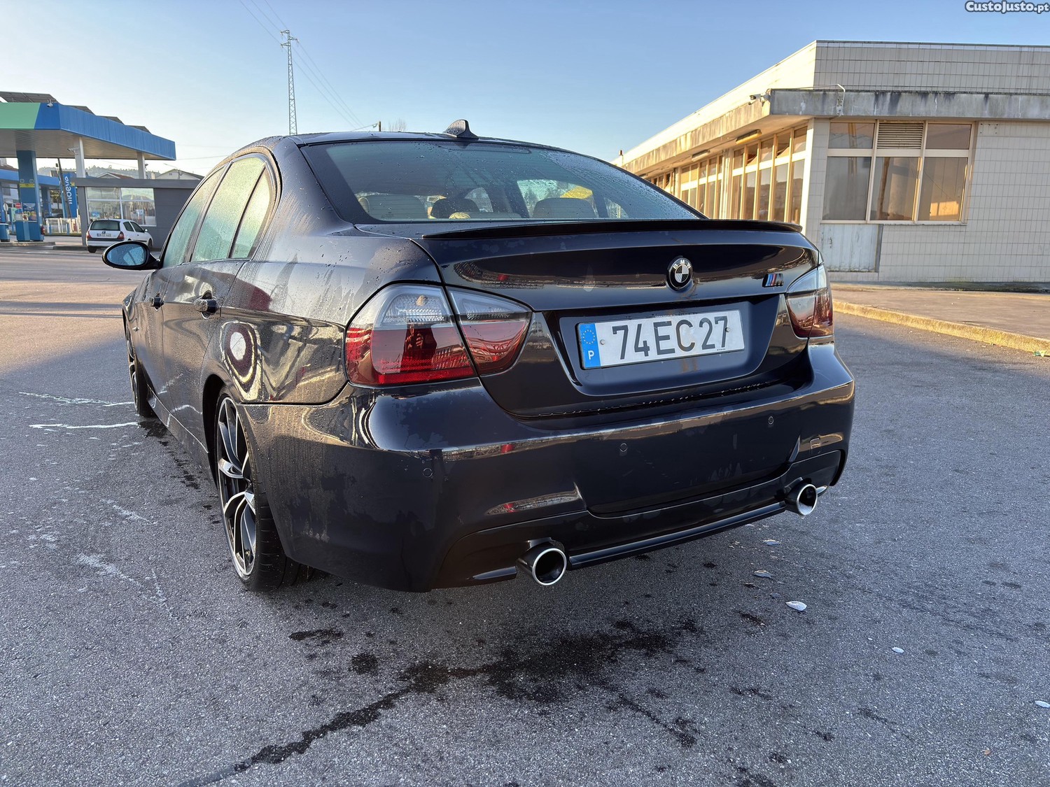 BMW 320 d — fotografia 10