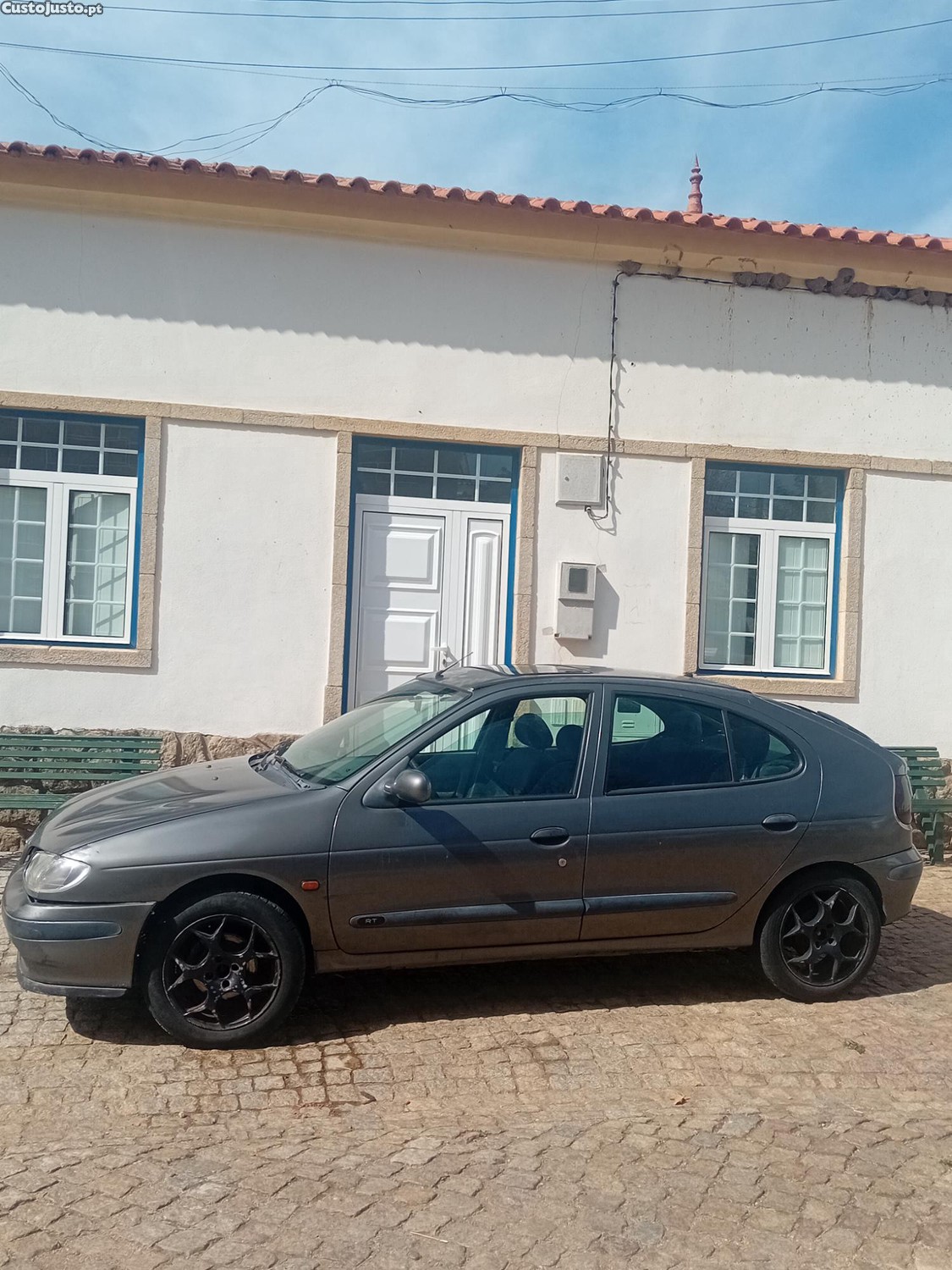 Renault Mégane 1.9 dti 5 lugares - 97 foto 3