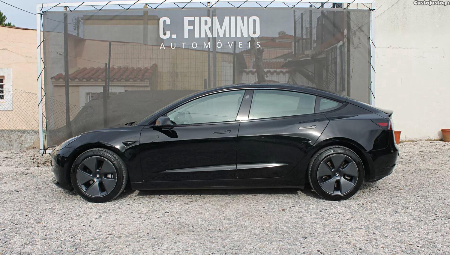Tesla Model 3 Standard range plus rwd — fotografia 12