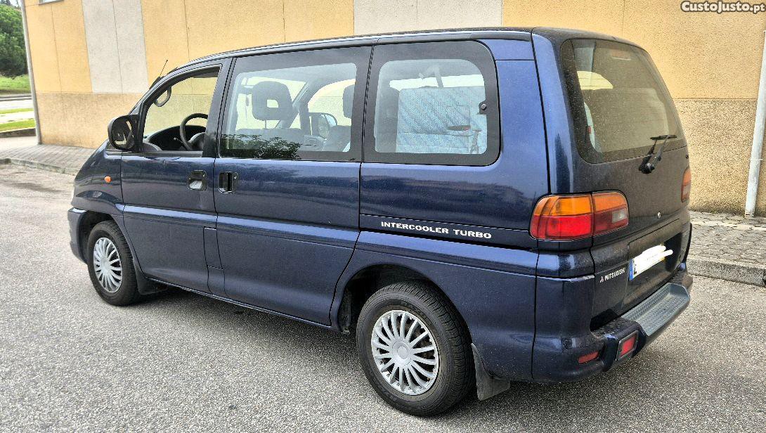 Mitsubishi Space Gear intercooler — fotografia 10