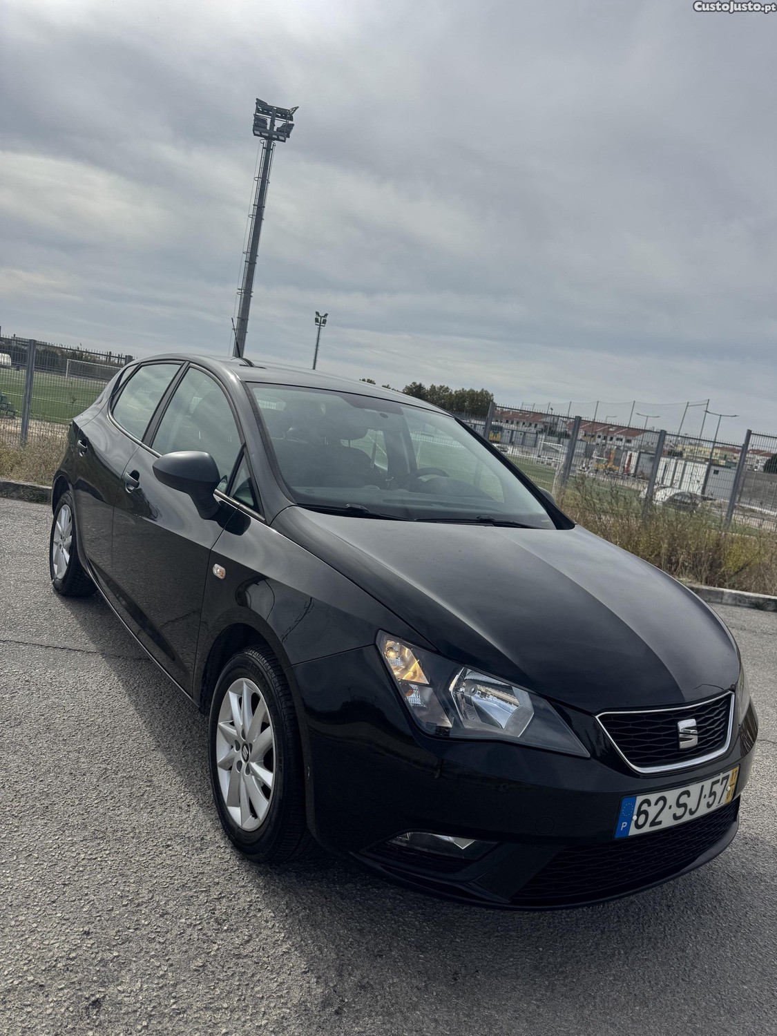 Seat Ibiza 1.4TDI 90cv 130mil km — photo 2