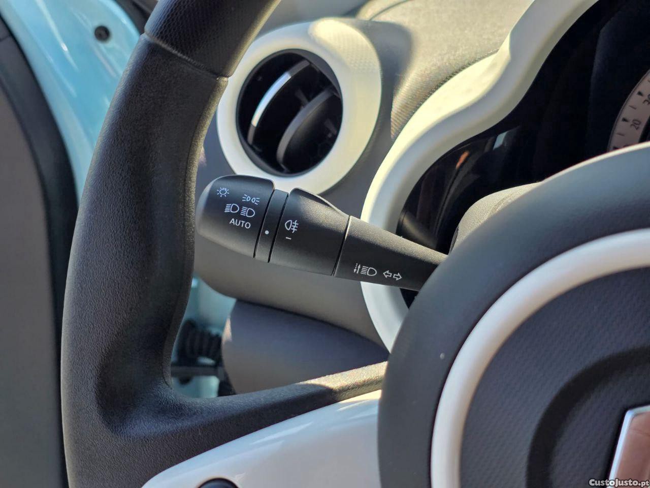 Renault Twingo E-Tech — fotografia 7
