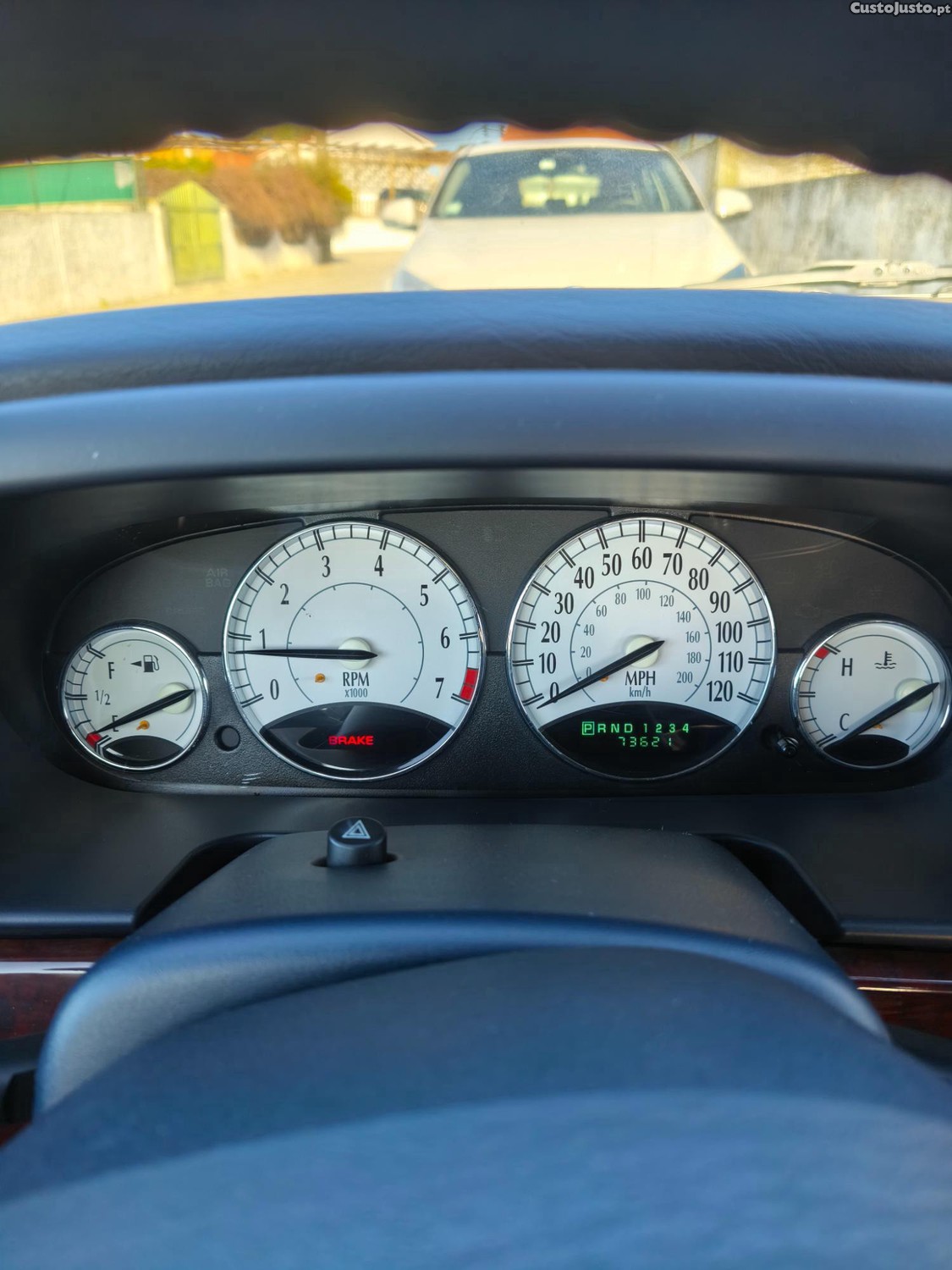 Chrysler Sebring 2.7 V6 — fotografia 7