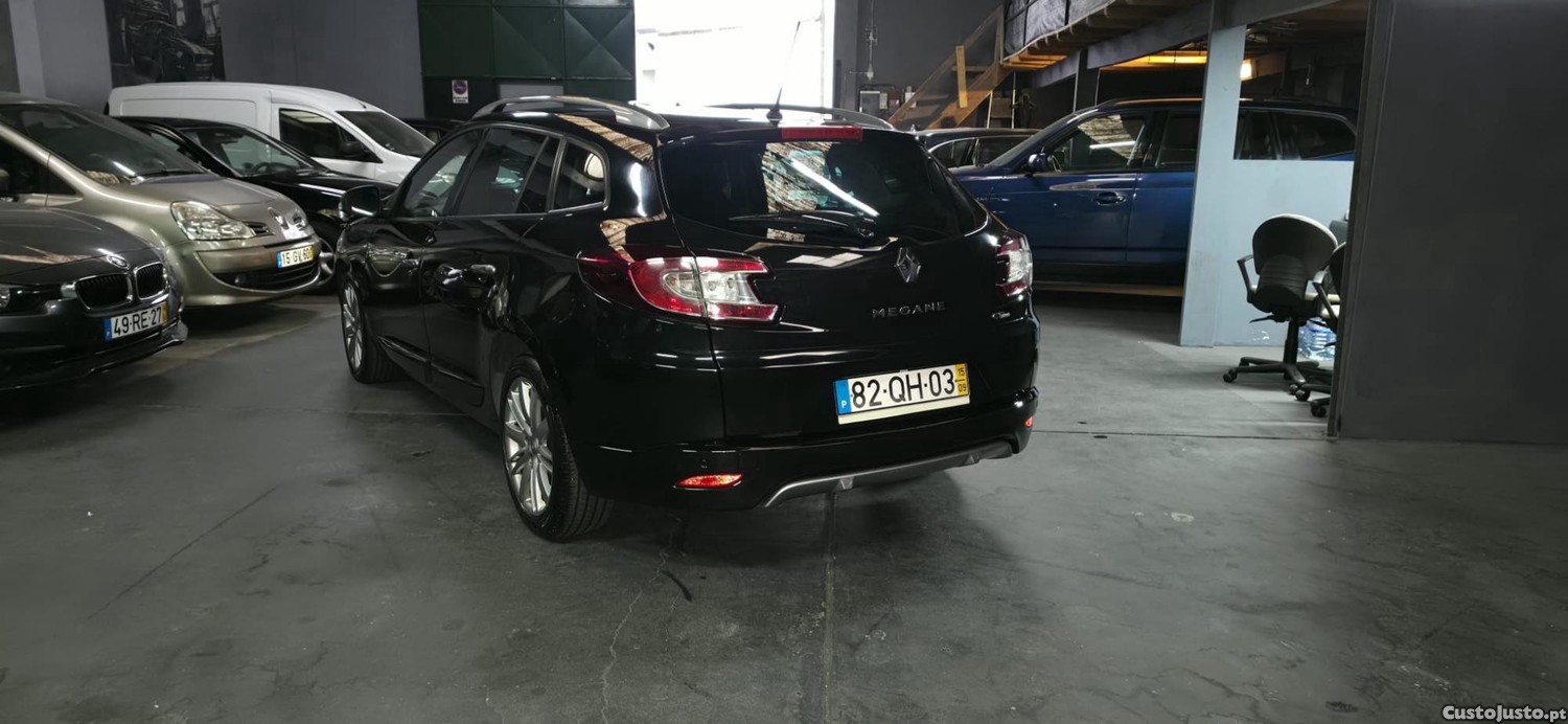 Renault Mégane Sport Tourer GT Line 1.5 DCI Nacional - 15 foto 5