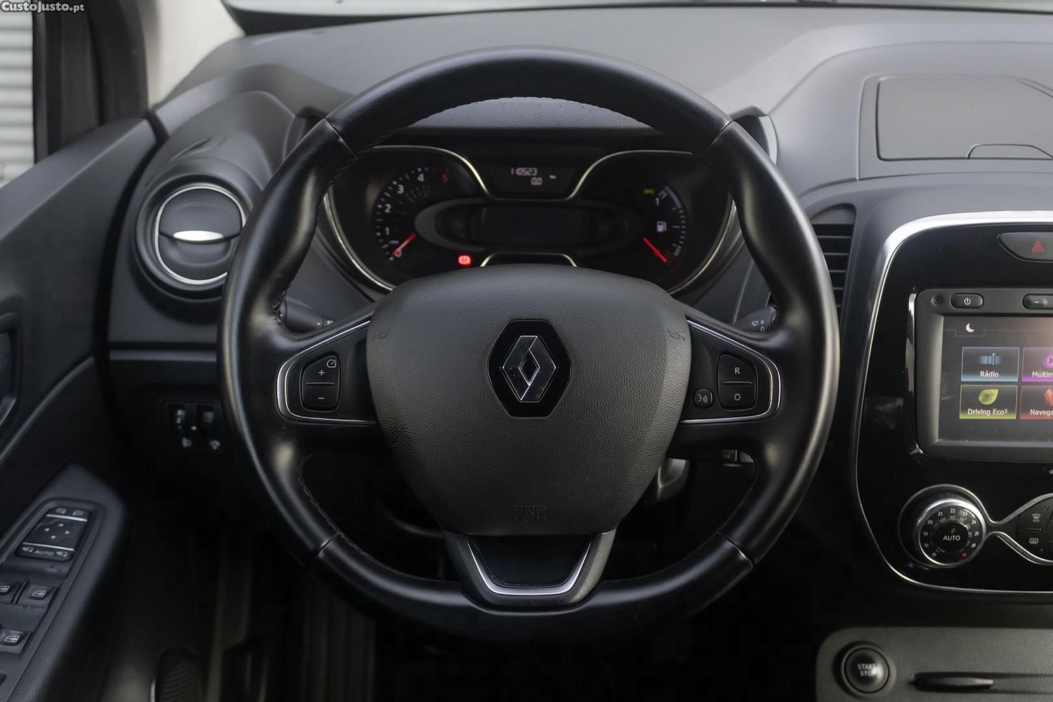 Renault Captur 1.5 dCi Exclusive — fotografia 10