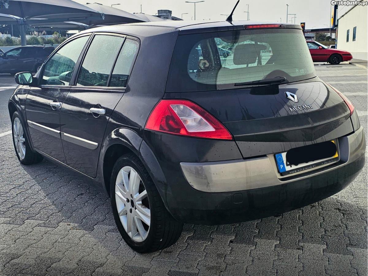 Renault Mégane 1.6i 16v Confort Authentique - 04 foto 3