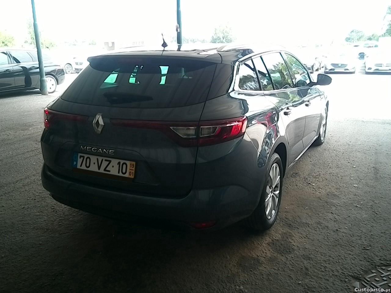 Renault Mégane Sport Tourer 1.5 Blue DCI Limited 115cv — fotografia 28