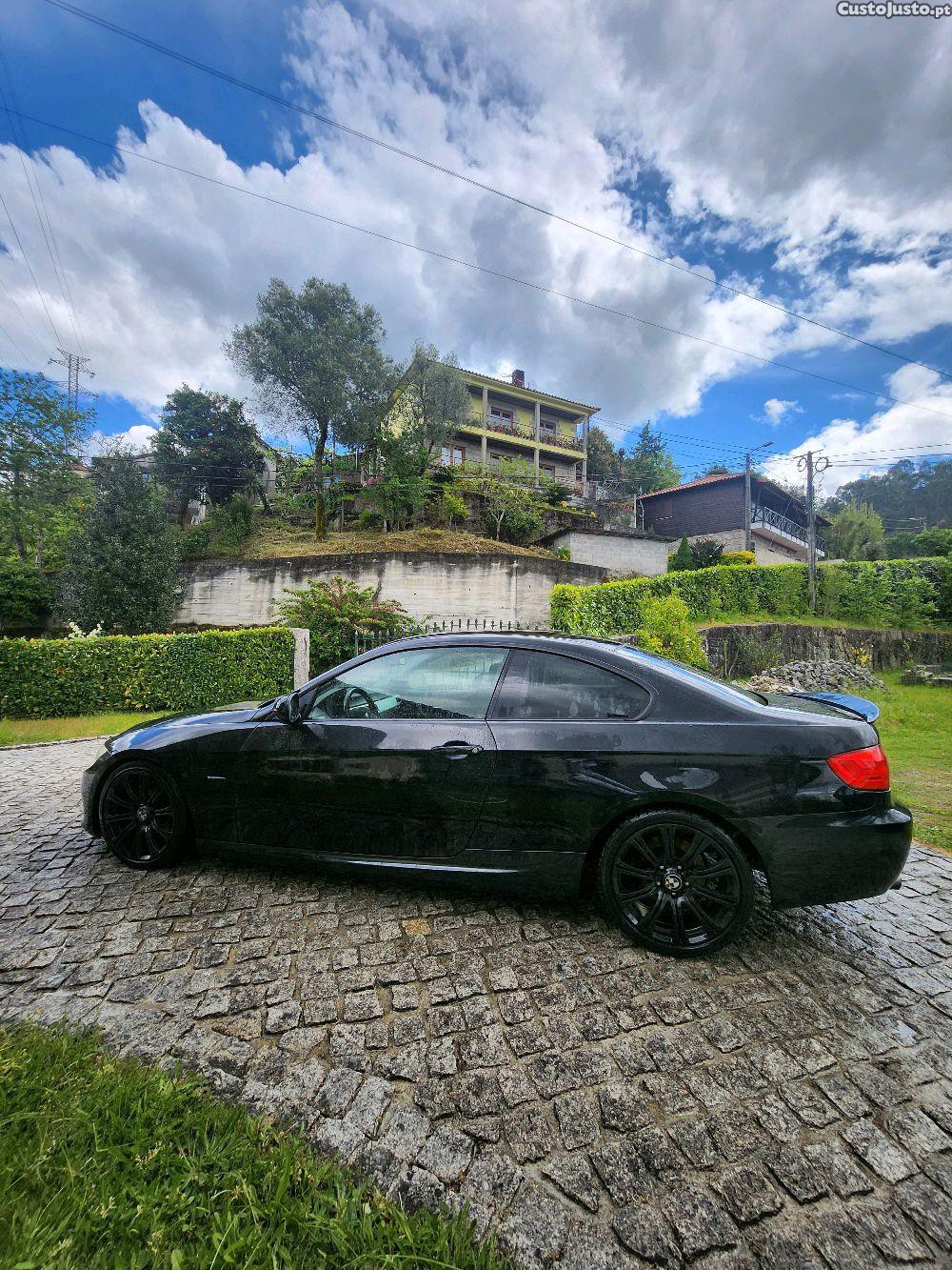 BMW 320 coupe — fotografia 5