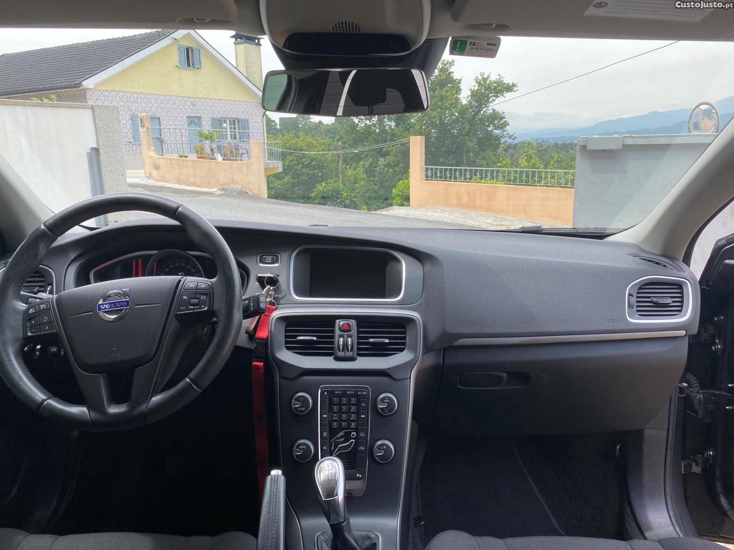 Volvo V40 1.6 D2 kinetic (Nacional 49.000 kms) - 14 — photo 2