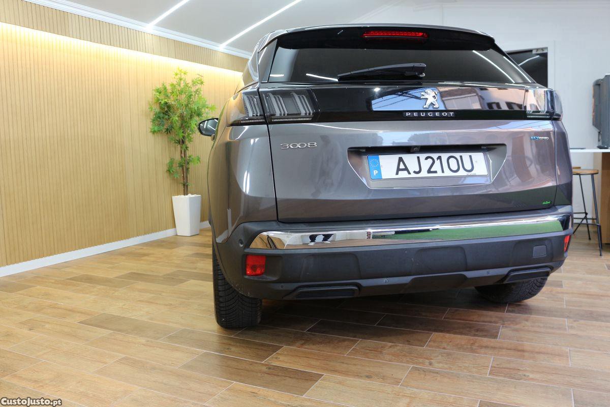 Peugeot 3008 1.6 Hybrid Allure Pack e-EAT8 — fotografia 4