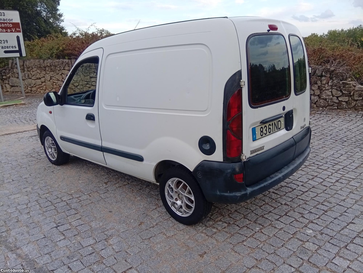 Renault Kangoo Em muito bom estado - 01 foto 5