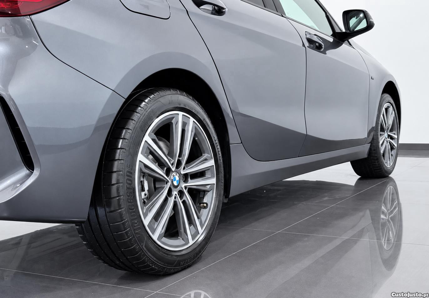 BMW 118 i M SPORT 140 CV - NACIONAL - 64899 KM - 21 — photo 3