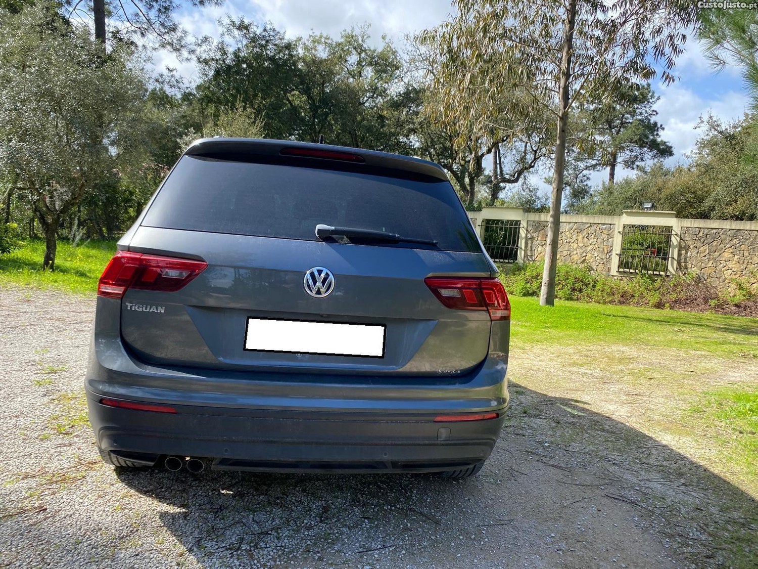 Volkswagen Tiguan 2.0 TDI 150cv DSG Confortline — fotografia 6