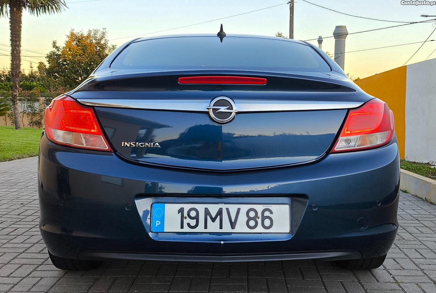 Opel Insignia executive — photo 2