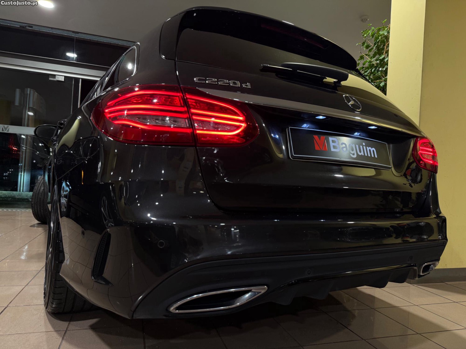 Mercedes-Benz C 220 d AMG Line — fotografia 7