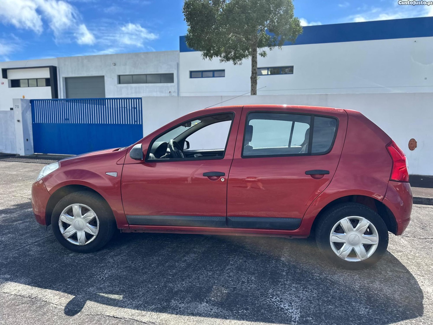 Dacia Sandero 2011 impecável 160km - 11 foto 4