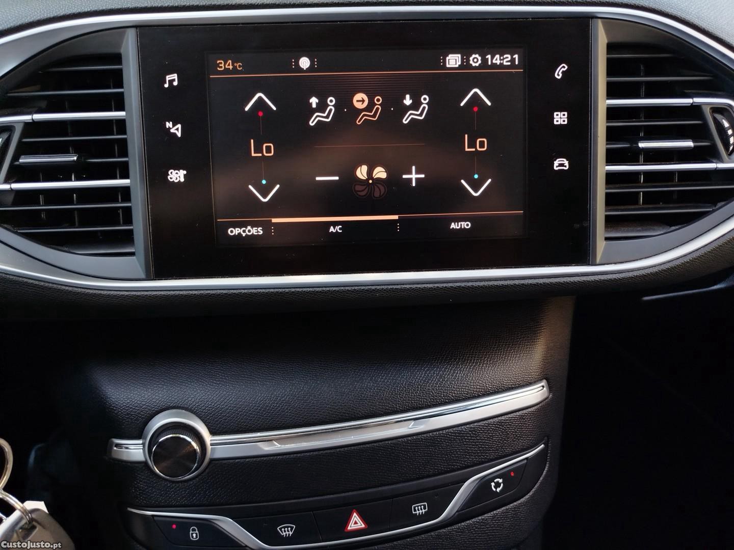 Peugeot 308 1.2 PureTech Style — fotografia 3