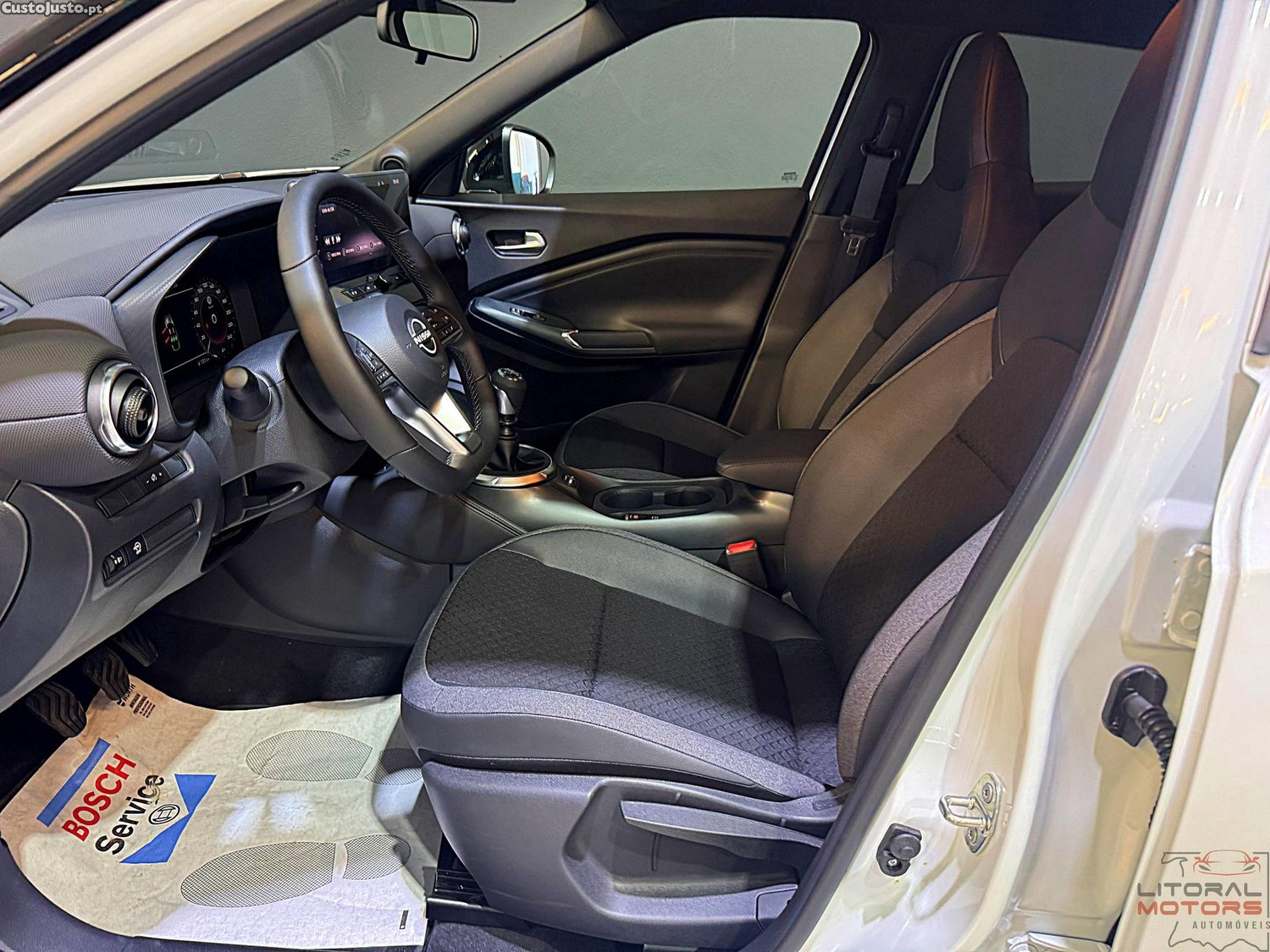 Nissan Juke 1.0 DIG-T N-Connecta NAV. — fotografia 12