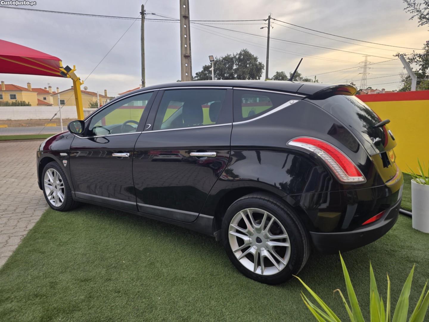 Lancia Delta 1.6 MultiJet 16v Oro — photo 5