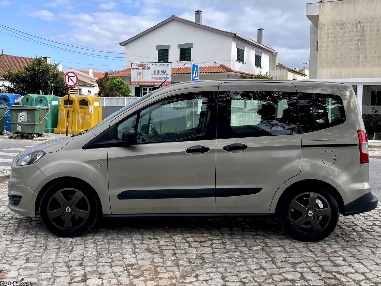 Ford Tourneo 1.5Tdci - 15 foto 2