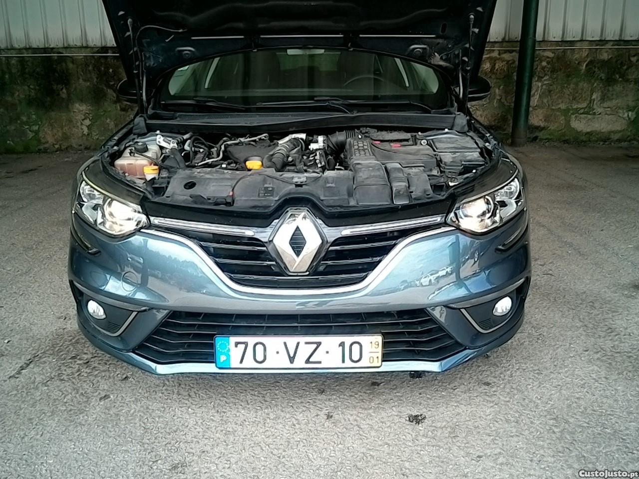 Renault Mégane Sport Tourer 1.5 Blue DCI Limited 115cv — fotografia 25