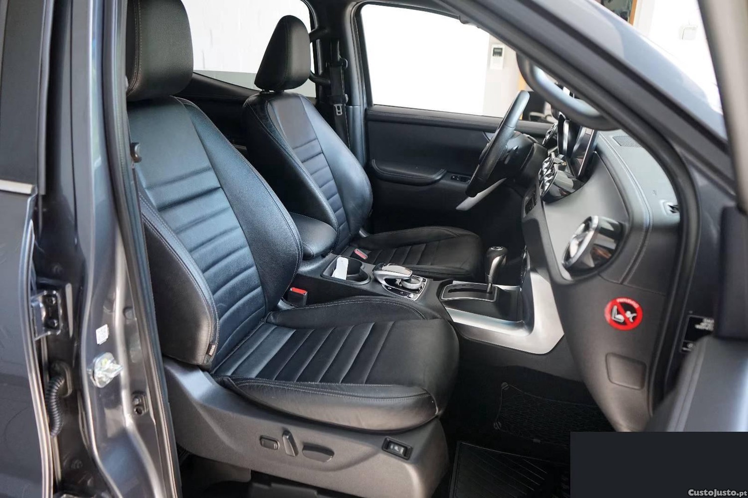 Mercedes-Benz X 350 d Power 4-Matic - 19 — photo 4