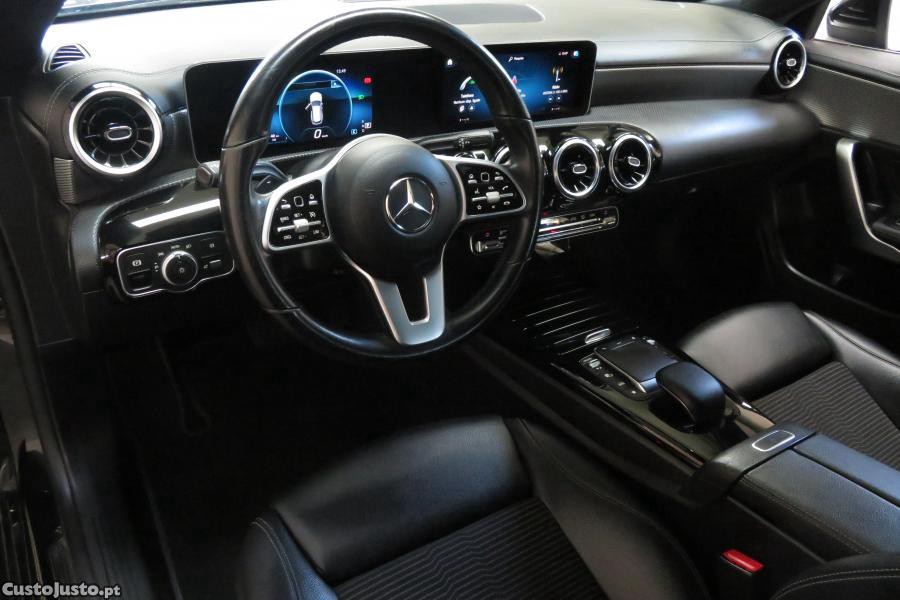 Mercedes-Benz CLA 180 d Shooting Brake Pro - 21 foto 5